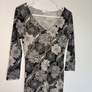 CAbi Floral Sheer V-Neck Tunic Womens M Stretch Black Ivory Mesh